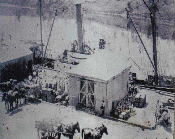 Limeburners Creek to Saltwater Lake Limeburners Creek to Saltwater Lake